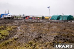 Российские и иностранные студенты изучили вечную мерзлоту на Ямале
