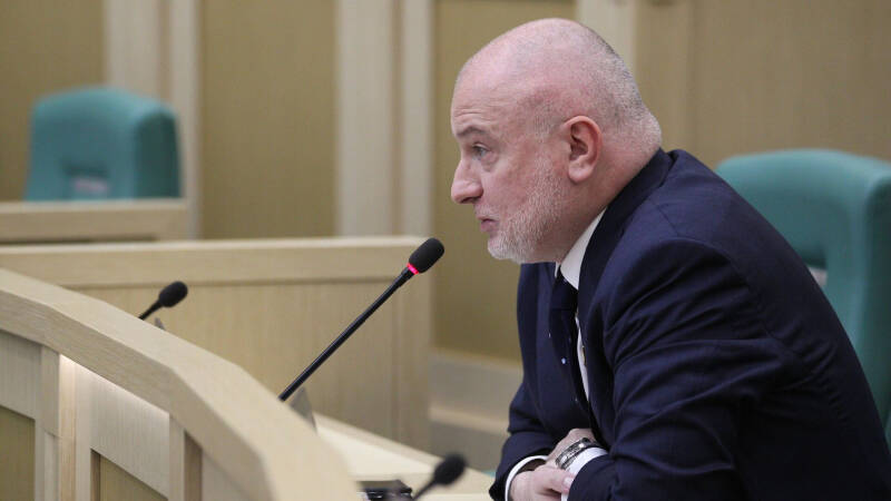 Клишас: в России не будет нормы о двухлетнем сроке службы для мигрантов