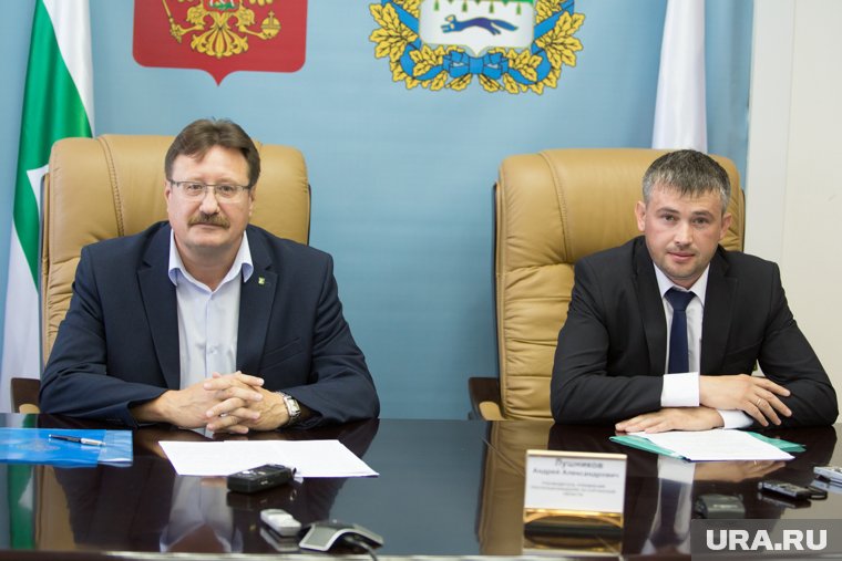 Изымал землю и отправлял зерно за рубеж: чем занимался экс-чиновник Ватагин, возглавивший курганский завод